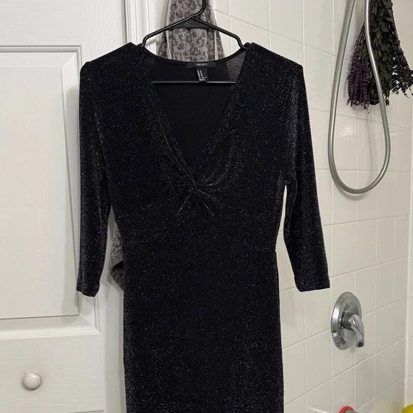 Forever 21 Shimmering Black Long Sleeve Dress - Picture 2 of 4